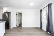 1BR, 1BA - 637SF - Dining Room - 1623-1629 S Walnut St Apartments