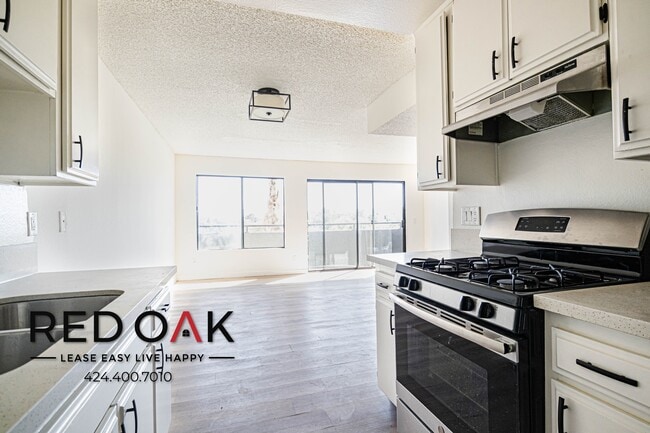 Photo - 11823 Victory Blvd Unit 214