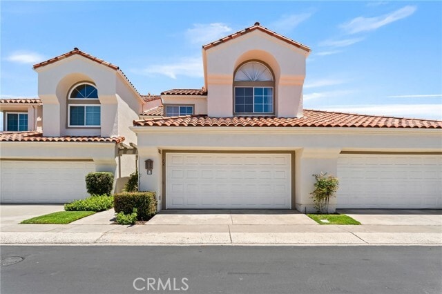 Building Photo - 12 Calle Katrina