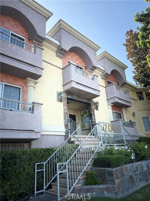 Photo - 7035 Woodley Ave Condo Unit 113