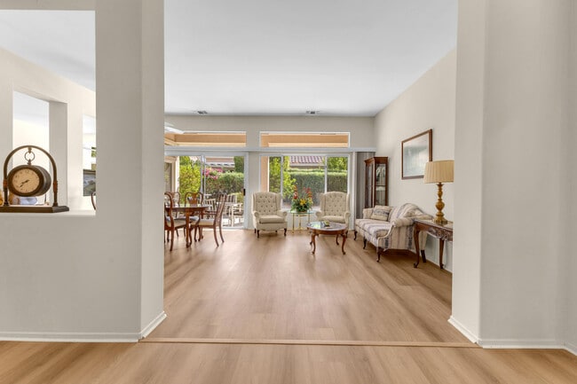 Photo - 37468 Westridge Ave