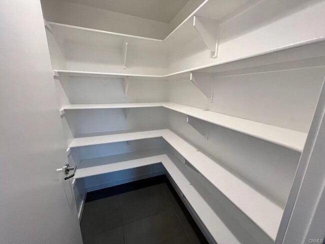 Photo - 5698 Como Cir