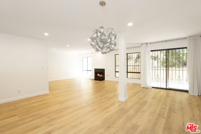 Photo - 1738 S Bentley Ave Condo Unit 102