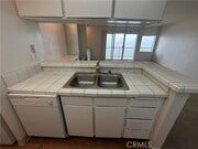 Photo - 555 Esplanade Condo Unit 213