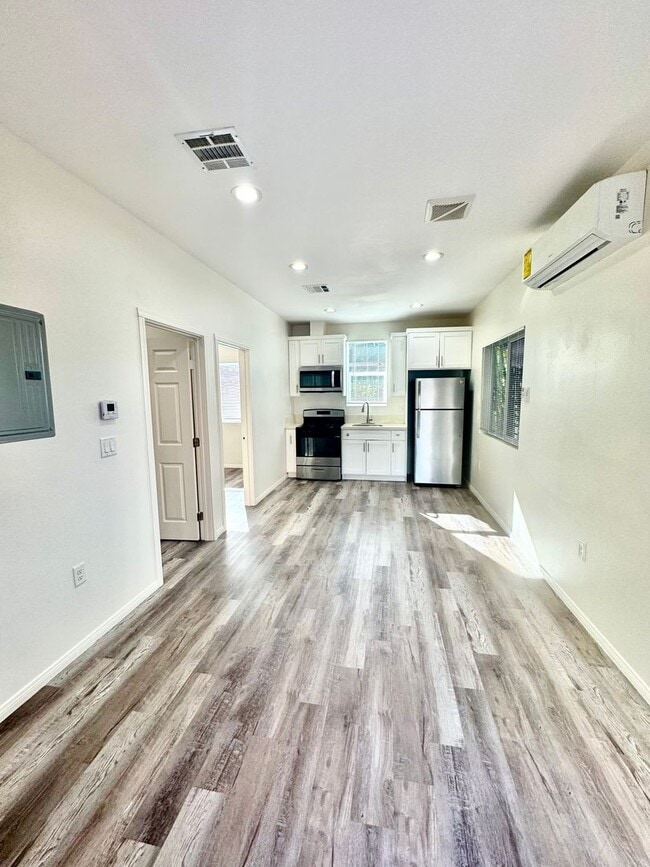 Photo - MUST SEE! Unit 328 1/2