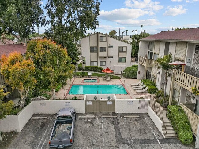 Photo - 18433 Hatteras St Unit david