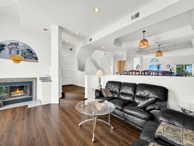 Photo - LOVELY POINTE AT MALIBU CONDO!