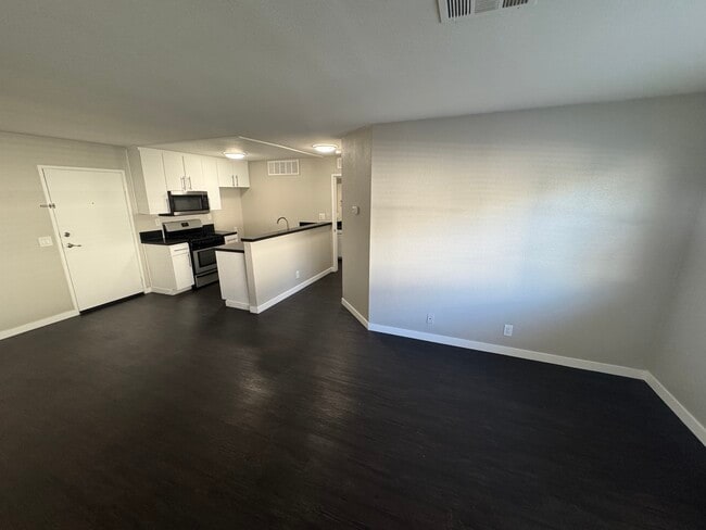 Photo - 1400 Edgemont