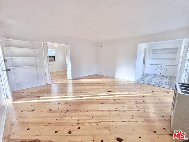 Photo - 2339 1/2 Norwalk Ave