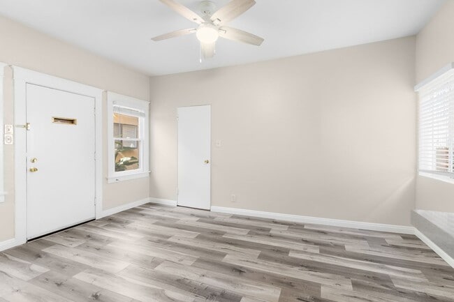 Photo - 119 Orange Ave Unit 06