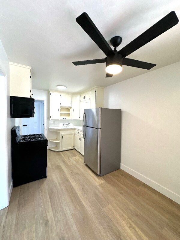 Photo - 4158-60 52nd St Unit 4160