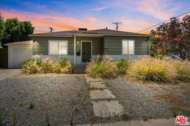 Photo - 17512 Bullock St House