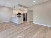 Photo - 74 Monroe Condo Unit 122