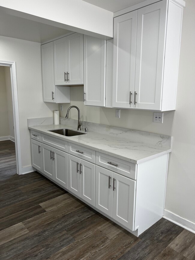Photo - 634 E 87th St Unit 634 E 87th Street