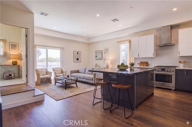 Photo - 2821 Virginia