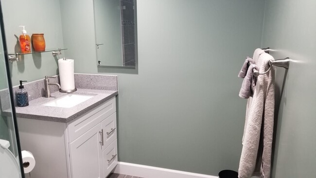 Photo - 6302 S Rimpau Blvd Unit 1/2