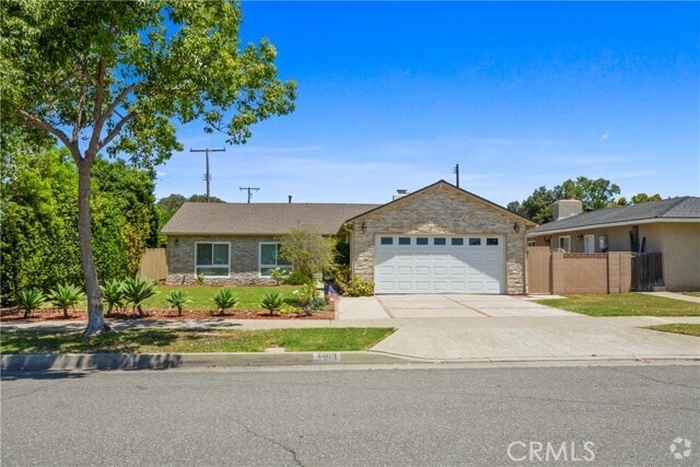 Building Photo - 1403 E Chalynn Ave Rental