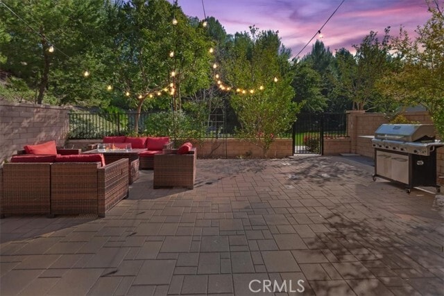 Photo - 83 Prominence