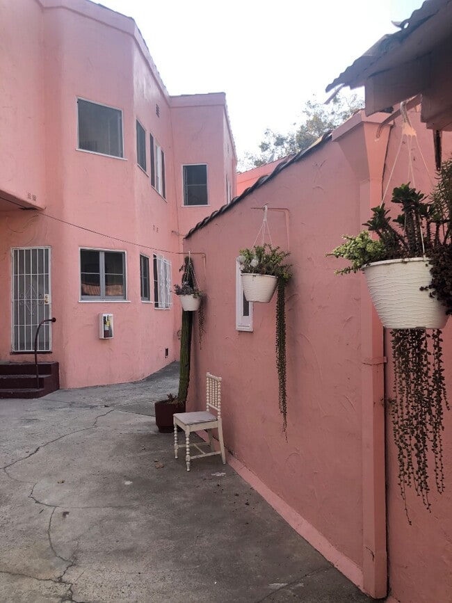 Photo - 3207 W 43rd Pl