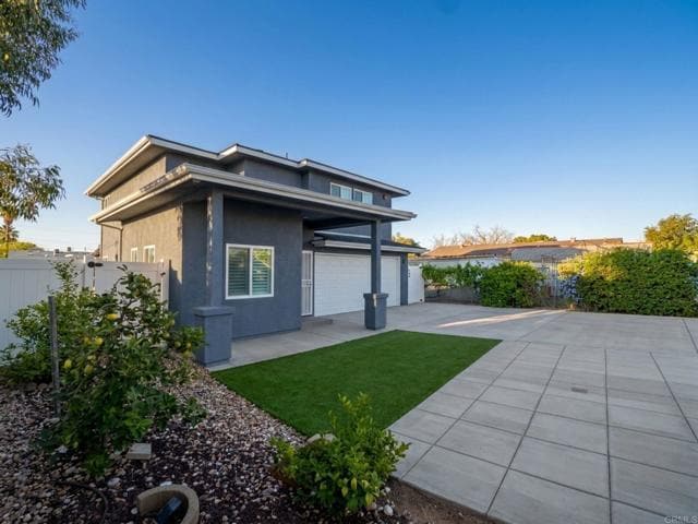 Photo - 1379 Peach Ave