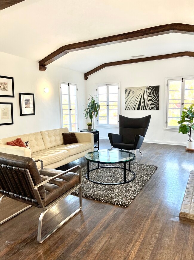 Photo - 1109 S Sycamore Ave
