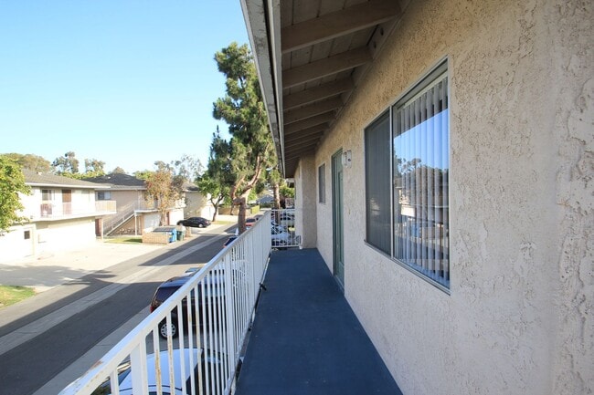 Sext2596 - Sext2596 Apartment Unit 1