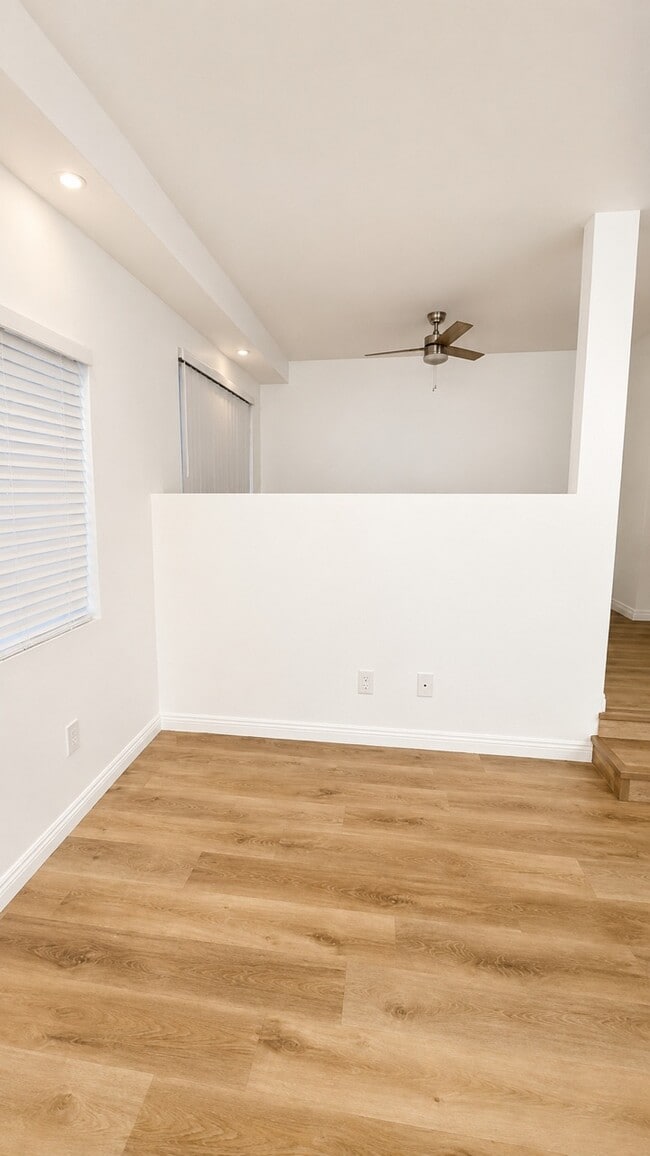 Photo - 7900 Woodman Ave