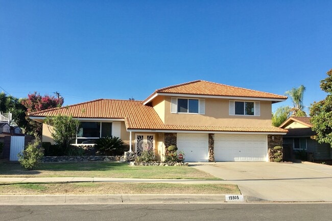 Building Photo - Spacious Hacienda Heights Home with a Pool