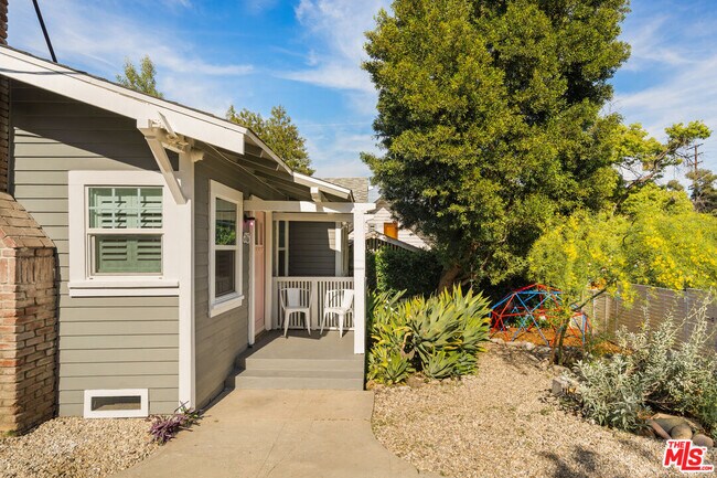 Photo - 6031 Mesa Ave