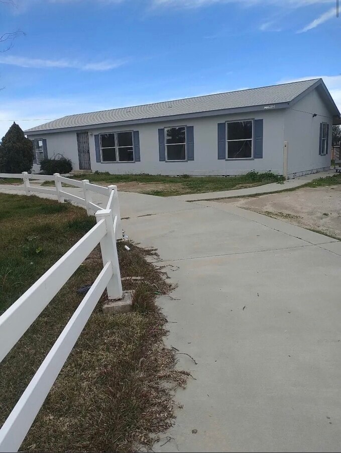 Photo - 21912 Cajalco Rd