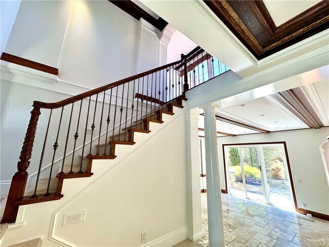 Photo - 132 Sidney Bay Dr