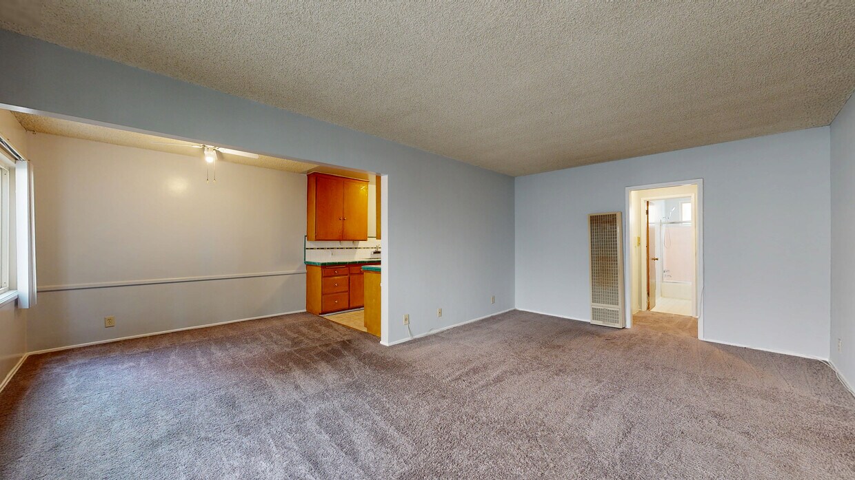 3D Tour - Riverside Apartments at Valley Village