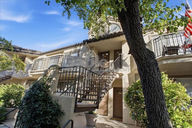 Building Photo - 24131 Del Monte Dr. Unit 184