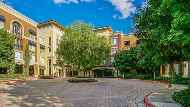Photo - 24535 Town Center Dr Condo Unit 6403