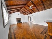 Photo - 2404 Foxglove Dr House