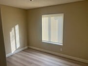 Photo - 956 N Sandalwood Ave Unit 1