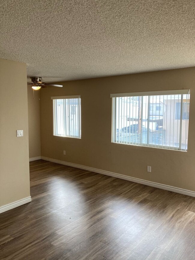 Photo - Upgraded 1 Bed/1 Bath in University Heights Unit B10