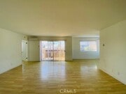 Photo - 811 6th St Unit 305