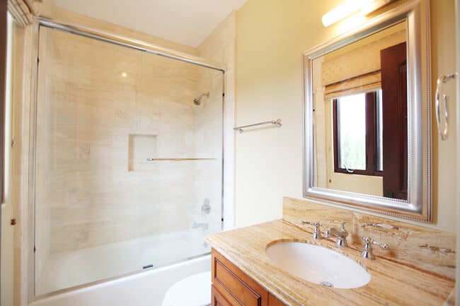 Photo - Luxury 3 bed 3 bath home available for ren...