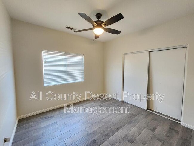 Photo - 41213 McKenzie Ln