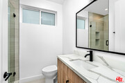 Photo - 10821 Morrison St Condo Unit 1