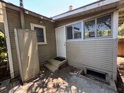 Photo - 107 S Meridith Ave House