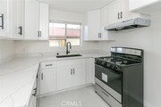 Photo - 620 S Lake St Apartment