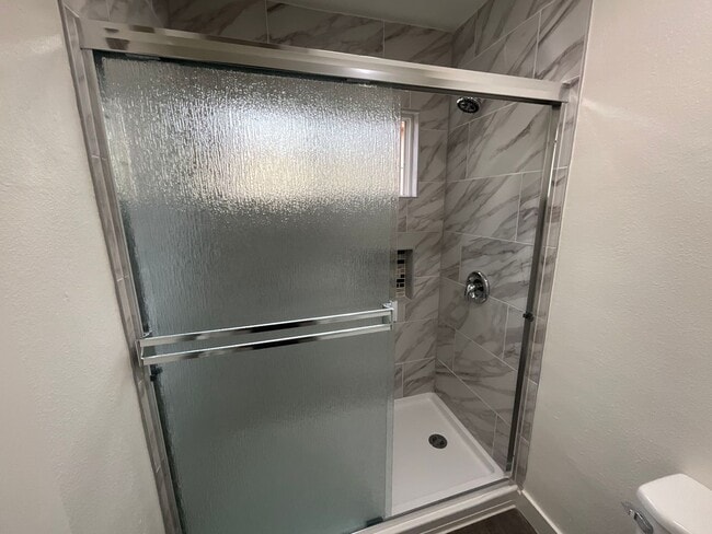 Photo - Diamond Crest Apartments