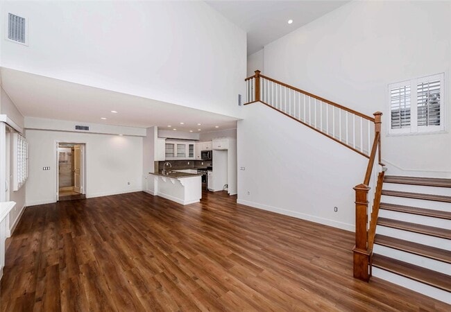 Photo - 24818 Woodward Ave