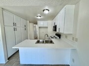 Photo - Recently renovated 3 bedroom, 2 bath unit ... House