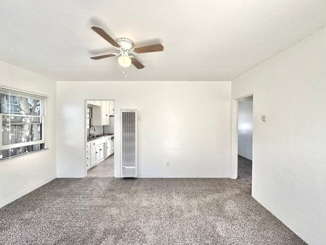 Photo - 4826-4832 Del Mar Avenue Unit 4828