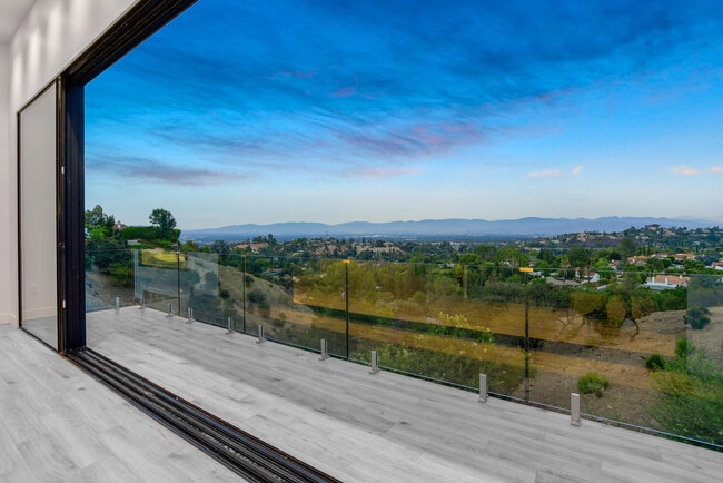 Photo - 19131 Menard Pl