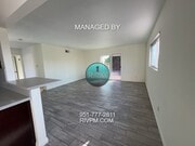 Photo - Great commuter location!