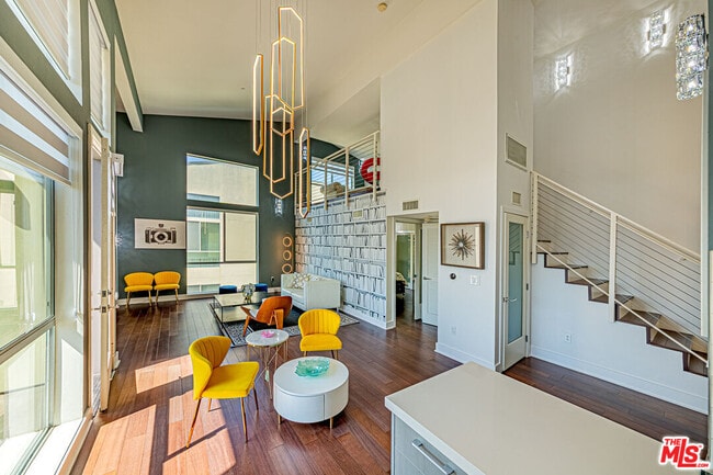 Photo - 600 Ridgeley Dr Unit PH 1